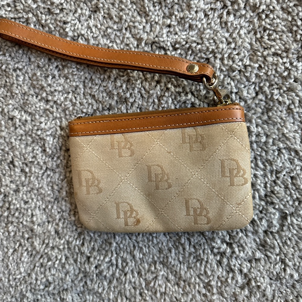 Dooney & Bourke Tan Wristlet